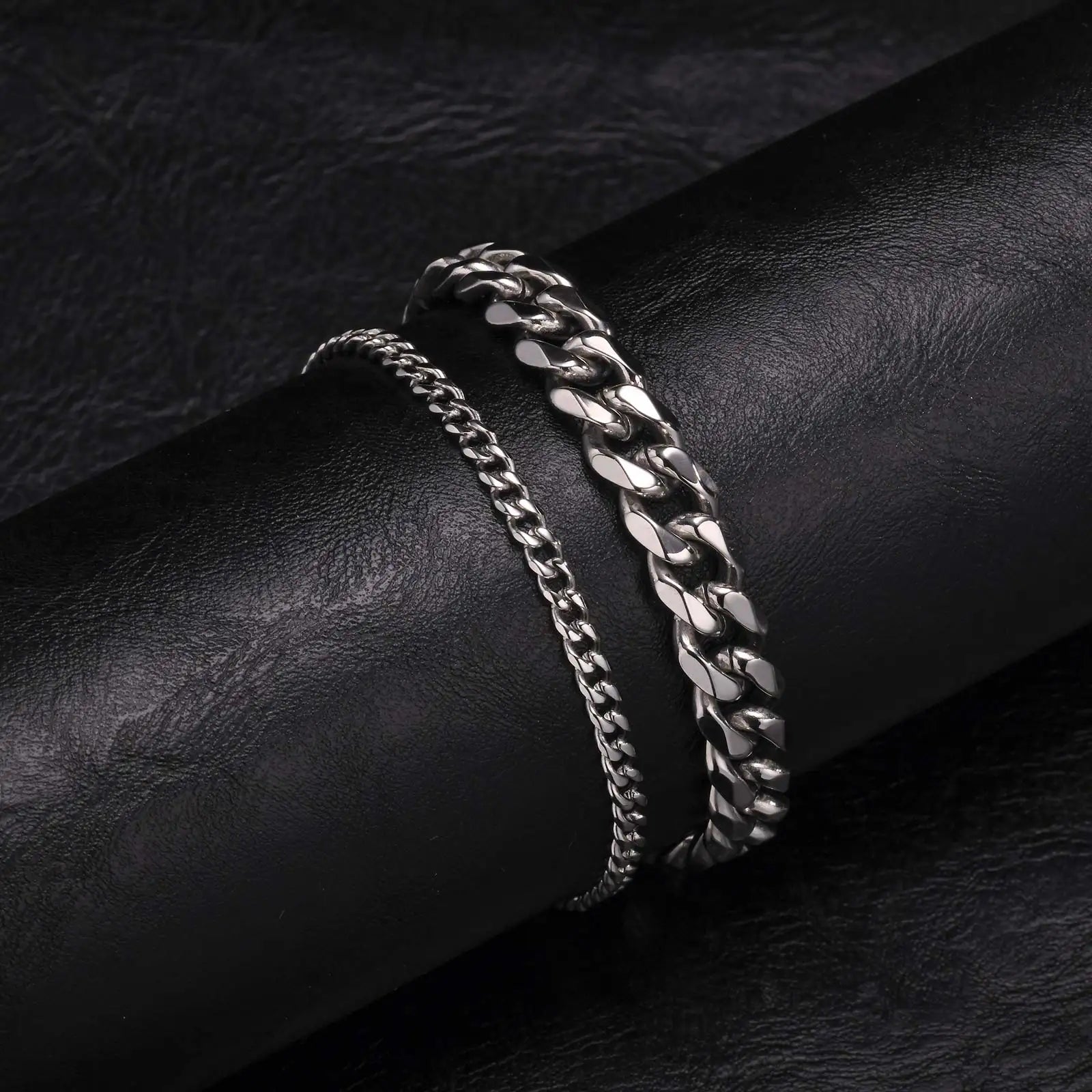 2pcs Men's Chain Bracelets,Silver Gold Black Color Stainless Steel Twisted Rope Chain,Trendy Cuban Link Chain Wristband Gift